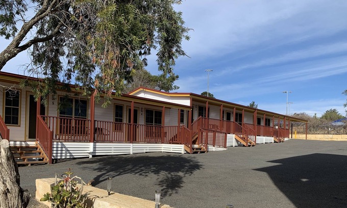 Merriwa Hotel | Merriwa Golden Fleece Motor Inn & Lodge