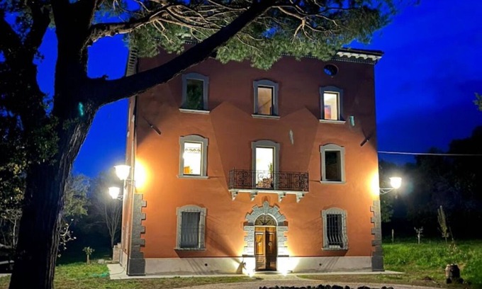Orvieto Apartment | Merula-Antica Dimora Agricola. Winery between Orvieto and Lake Bolsena