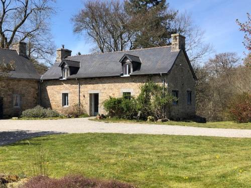 Saint-Nicolas-du-Pelem House | merveilleux cottage dans parc de 7,5 hectares