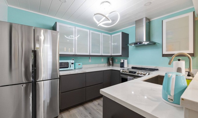 San Rafael Apartment | Mid-Century Luxury – Close to SF, Napa, Sonoma