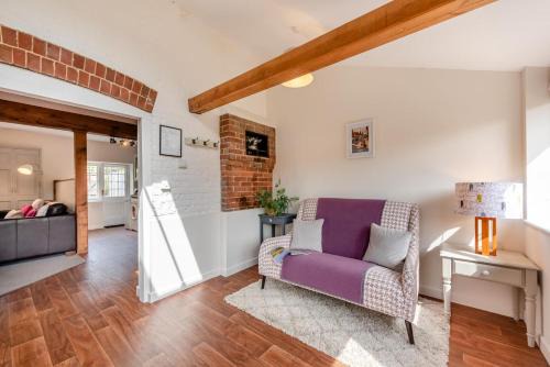 Upper Dicker House | Middle Cottage - Chiddingly
