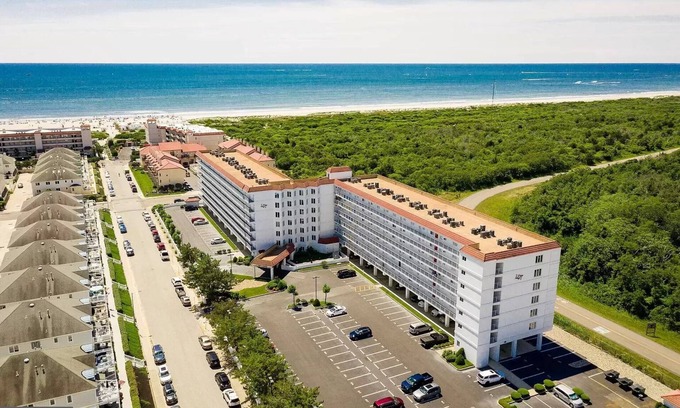 Diamond Beach Condo | Million Dollar Views from Corner Condo in Wildwood Crest/Diamond Beach, NJ