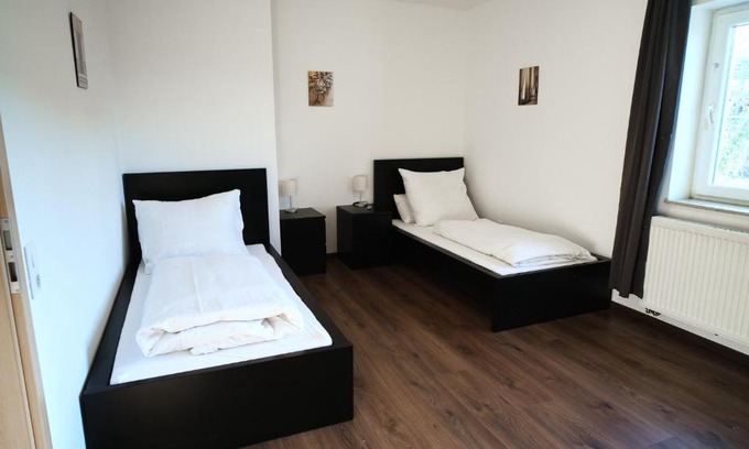 Celle Apartment | Mivano-Apartments WiFi Küche NETFLIX