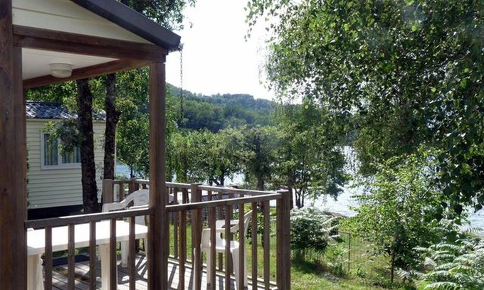 Montpeyroux House | Mobile home beside a lake for fishing, calm, nature