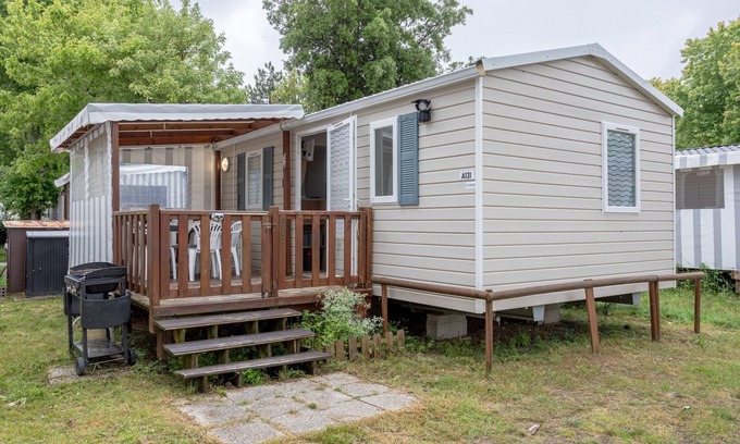 Saint-Jean-de-Monts RV Rental | Mobile Home with 2 Bedrooms, Shared Pool and Private Terrace