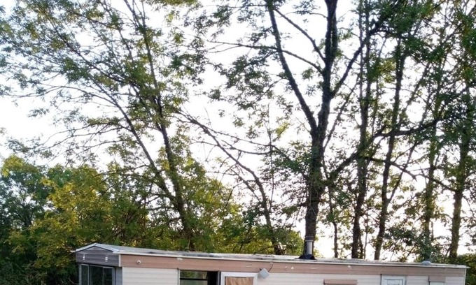 Valuejols House | Mobile home on the farm