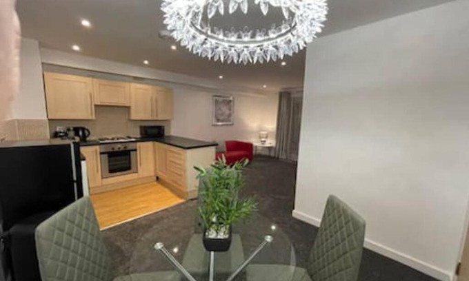 Wigan Apartment | Moda Wigan 2 - Stylish 2 Bed in Central Wigan