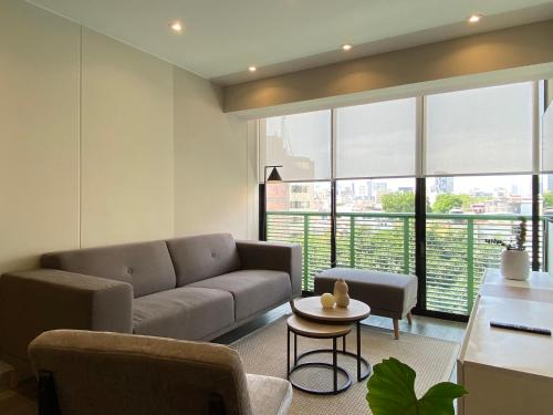 San Isidro Centro Financiero Apartment | Modern 2BR with Balcony in San Isidro