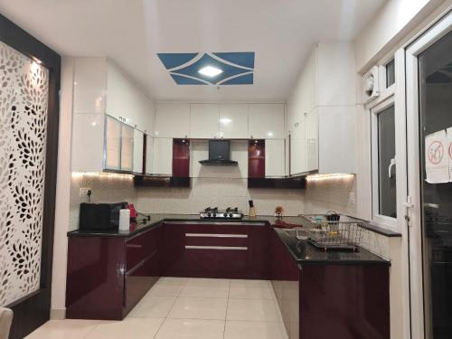 Agara Apartment | Modern 3BHK with fully equipped kitchen on 15Floor only for families