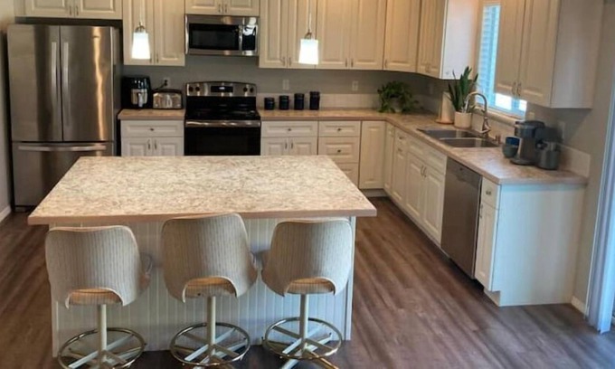 Spokane House | Modern 3br Home close to Winery, Nature & Town