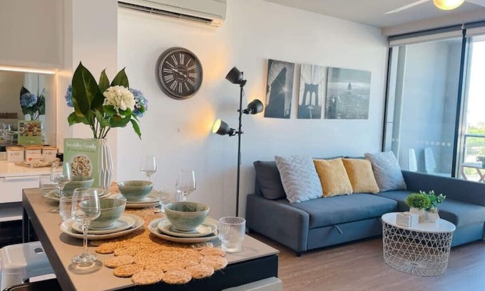 Bowen Hills Apartment | Modern and Homely 2Bed apartment Free Parking WiF