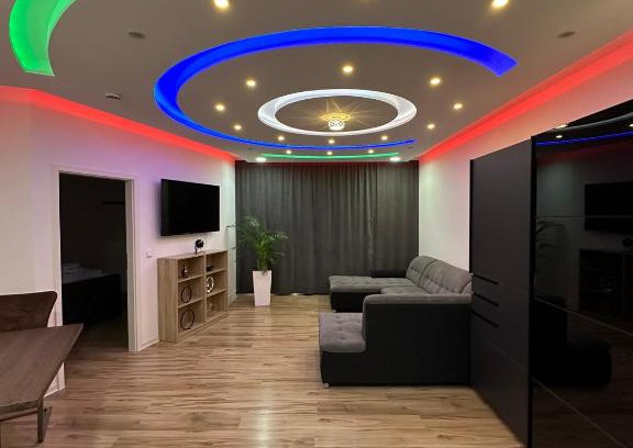Neuburg Apartment | Modern Apartments Neuburg C - TOP - 3 Zimmer, Stellplatz, Zentrum, Wi-Fi, 3 TV, Küche