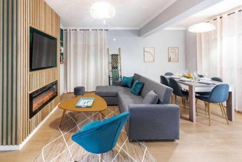 Fatima Apartment | Modern apartment 5 mins walking to the Santuary