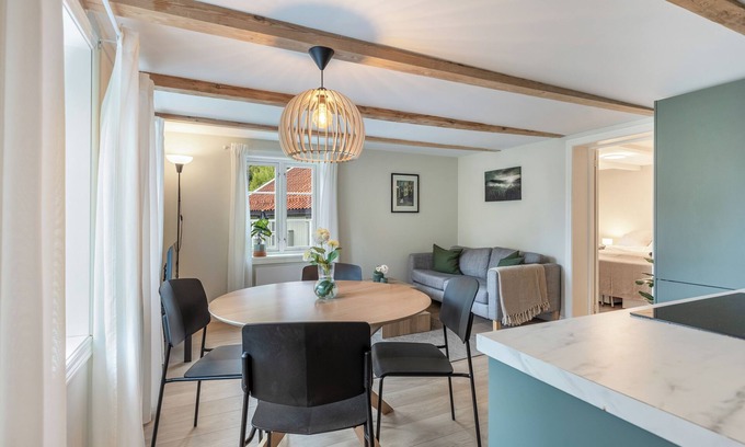 Arendal Apartment | Modern apartment with 2 bedrooms in Arendal