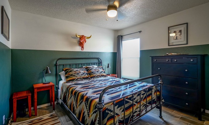 Mesa Del Sol Innovation Park House | Modern Art Filled Dog friendly home w/Grill