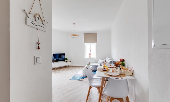 Hostivar Apartment | Modern, bright and spacious apartment