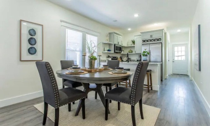 Denver Heights House | *Modern Bunglow minutes to Downtown San Antonio