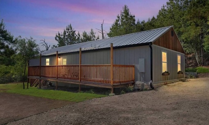 Bastrop Cabin | Modern Cabin Nestled in a Pine Forest, Near Austin