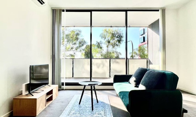 Hurstville Apartment | Modern Comfort Hurstville 1BR Wifi Train Business 4ppl