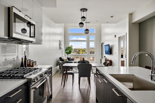 Highland House | Modern Eclectic Penthouse Loft - Zuni Lofts