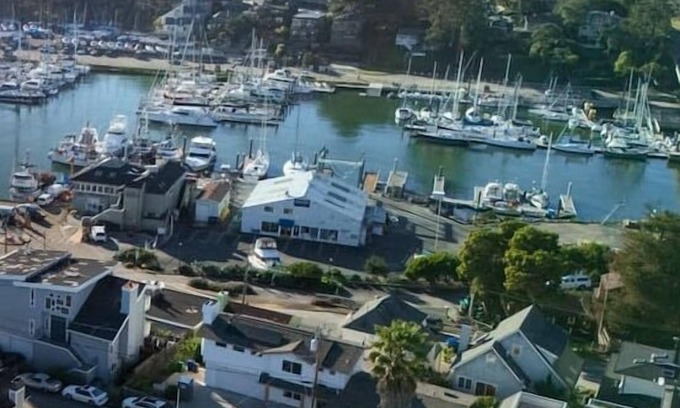 Eastside Santa Cruz House | Modern Harbor Home - walking distance to beach!