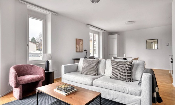 Horgen District Apartment | Modern Horgen 2.5 Room w/Storage & W/D, 3 min to Market, by Blueground
