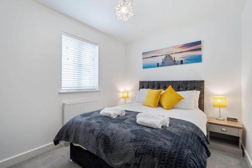 Camborne House | Modern House nr Gwithian Beach & St Ives
