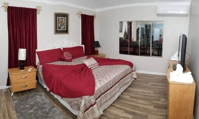 Marietta Apartment | Modern King Studio Apt w/Private Entrance