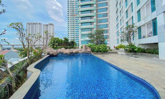 Pekayon Jaya Apartment | Modern Look Studio At Grand Kamala Lagoon Apartment