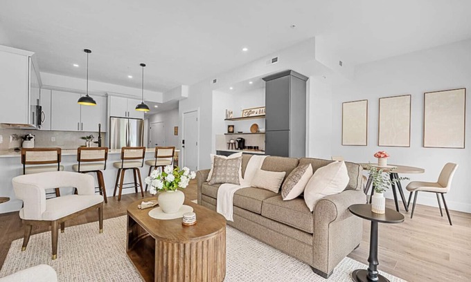 Central Business District Apartment | Modern Luxe Downtown Apartment- Near DCU Center, Universities, & Hospitals
