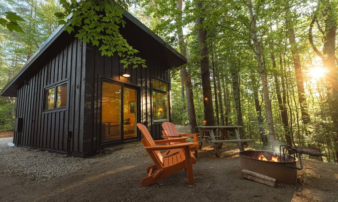 Freeport Cabin | Modern, Luxurious Cabin in the Woods - 01