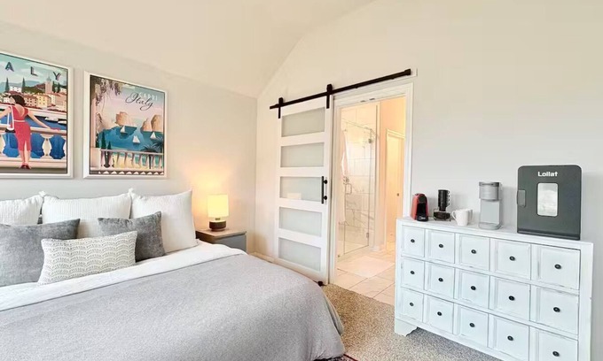 Magnolia House | Modern Oasis Private BD+BATH+13 min from Ren Fair