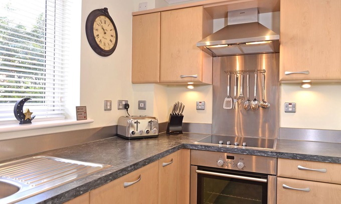 Eastbourne's Theatre District Apartment | Modern one-bed flat with veranda just off seafront in prime Eastborne
