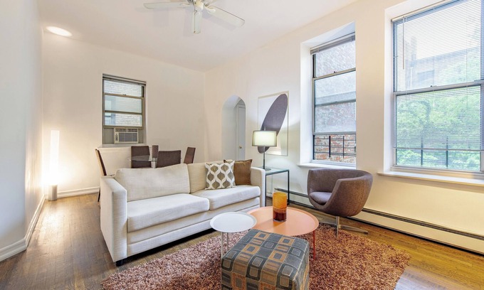 Upper West Side Apartment | Modern One Bedroom Near Central Park