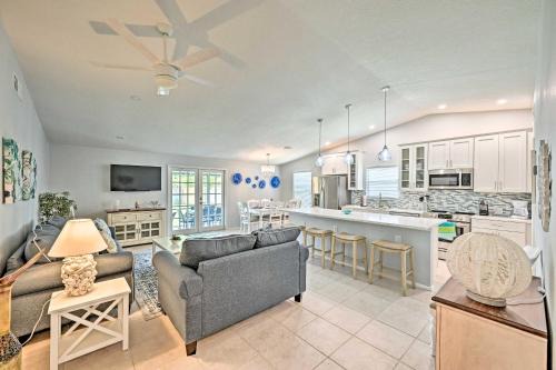 Naples Park House | Modern Retreat with Pool Near Vanderbilt Beach!