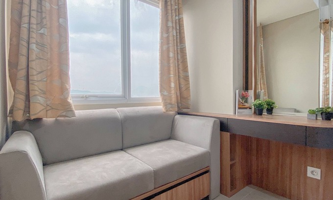 Kedungmanggu Apartment | Modern Scandinavian Studio At Lrt City Sentul - Royal Sentul Park Apartment
