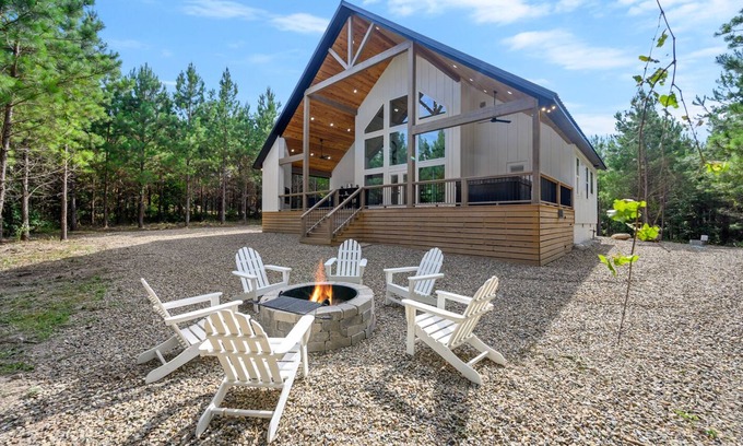 Broken Bow Cabin | Modern Serene A-Frame Cabin in the Heart of Broken Bow