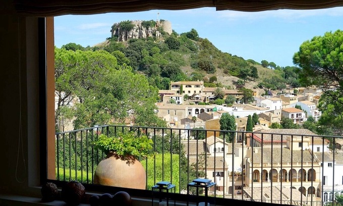 Begur Villa | Modern Villa (Center Of Begur) Overlooking Both Village And Sea
