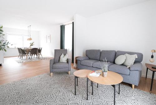Amberg Apartment | Modernes 3-Zimmer-Apartment - nähe Krankenhaus, Altstadt, Bahnhof - Parken