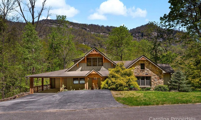 Chimney Rock House | Mohican's Landing by Carolina Properties - Views, Riverfront on the Rocky Broad!