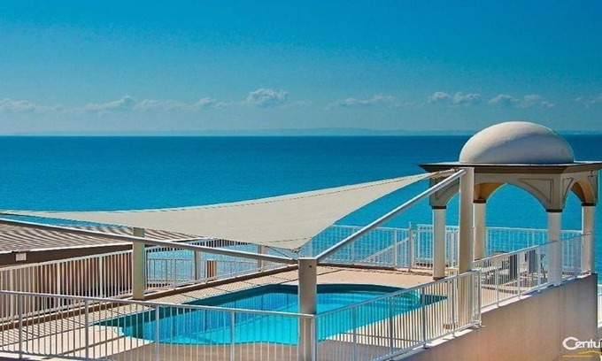 Redcliffe Apartment | Mon Plaisir Redcliffe - Waterfront with pool & Gym