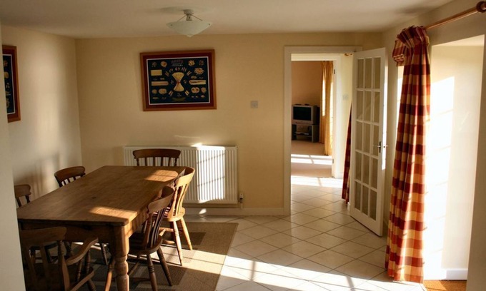 Torquay Apartment | Monkswell Park Garden Rooms