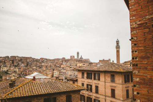 Siena Historical Center Apartment | Monolocale panoramico San Martino 12