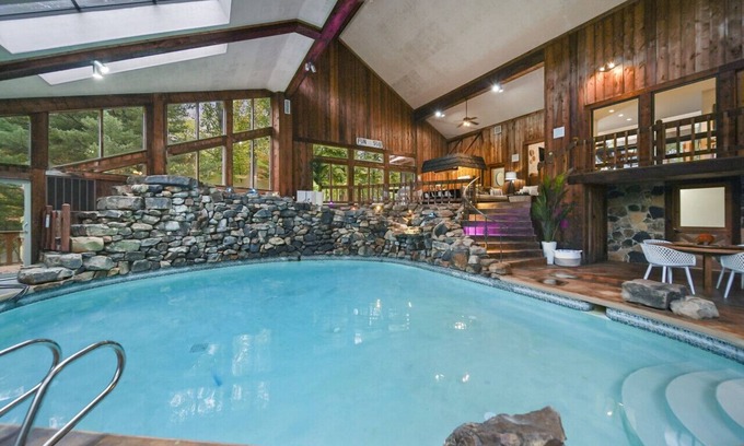 Cartersburg House | Monrovia - Forest Park Lodge