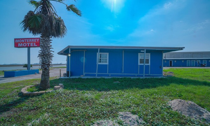 Corpus Christi Hotel | Monterrey Motel Padre Island, Corpus Christi By Oyo