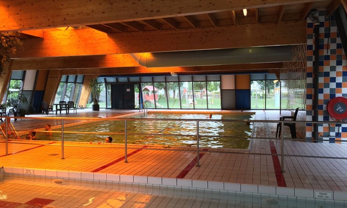 Breskens Ski Chalet | MOOIE CHALET OP 5 MINUTEN VAN ZEE EN STRAND