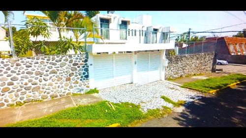 Cuernavaca House | Moon Rest Weekend