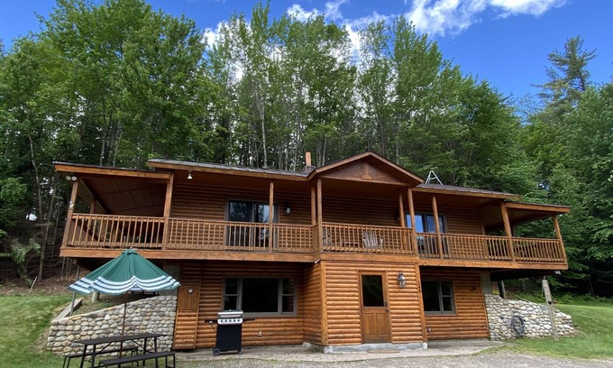 East Burke Cabin | Moose Tracks Cabin