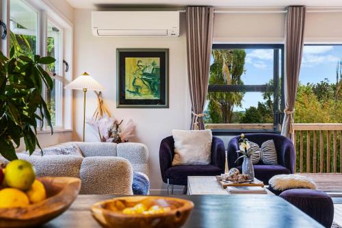 New Windsor House | Most Peaceful & Private City Retreat - New AC - CBD 12 KMs & Airport 17KMs Away