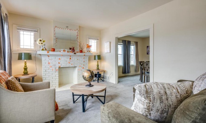 Detroit Apartment | Motown Area Pet-Friendly Detroit Getaway